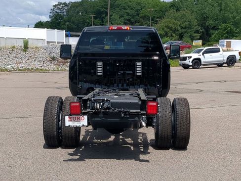 New 2026 GMC Sierra 3500 Pro w/ Convenience Package AWD/4WD image 5