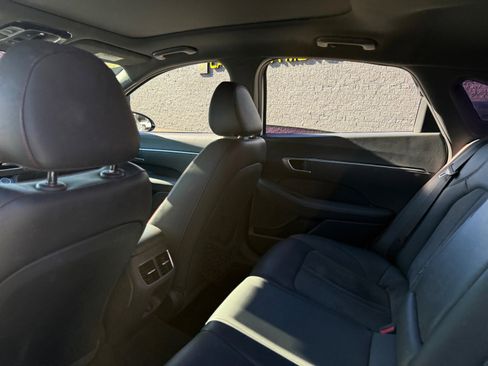 Used 2021 Hyundai Sonata SEL Plus w/ Tech Package image 16