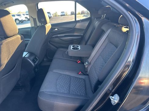 Used 2020 Chevrolet Equinox LT image 17