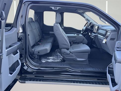 New 2026 Ford F150 XLT w/ XLT Chrome Appearance Package image 29