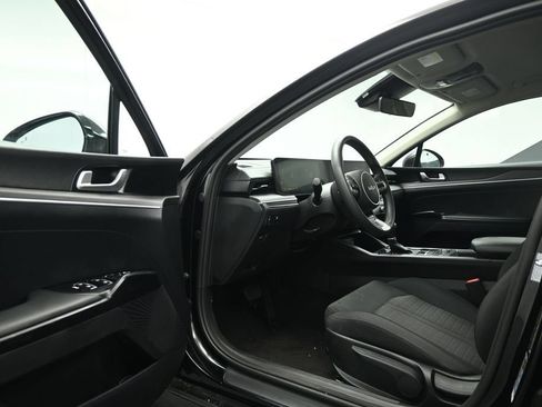Used 2026 Kia K5 LXS FWD image 7