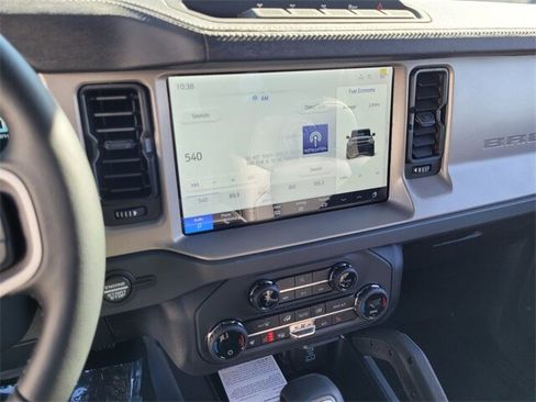 New 2025 Ford Bronco Outer Banks w/ Sasquatch Package image 20