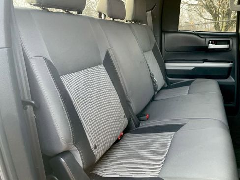 Used 2015 Toyota Tundra SR5 image 15