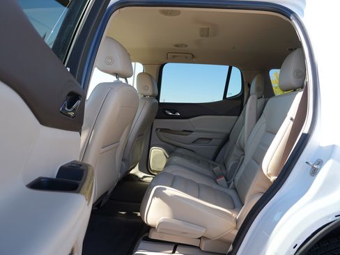 Used 2019 GMC Acadia Denali FWD image 18