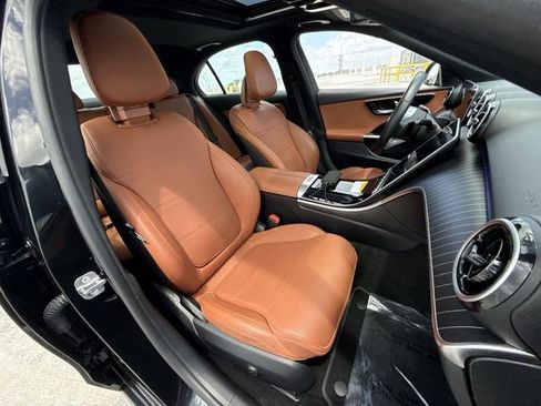Used 2023 Mercedes-Benz C 300 Sedan image 26