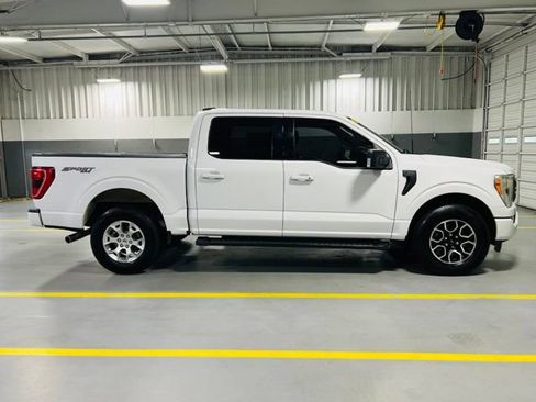 Used 2022 Ford F150 XLT w/ Equipment Group 302A High AWD/4WD image 18