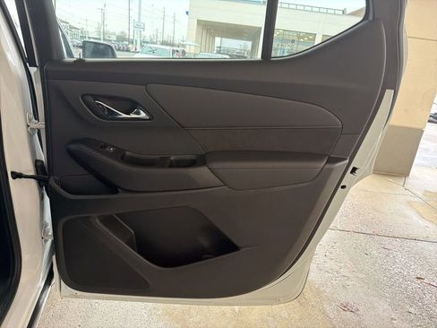 Used 2023 Chevrolet Traverse High Country w/ LPO, Floor Liner Package image 25