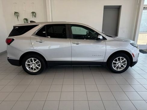 Certified 2022 Chevrolet Equinox LT w/ LPO, Floor Liner Package AWD/4WD image 39
