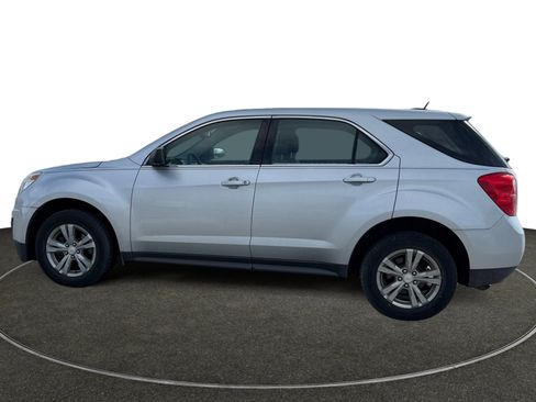 Used 2015 Chevrolet Equinox LS image 2
