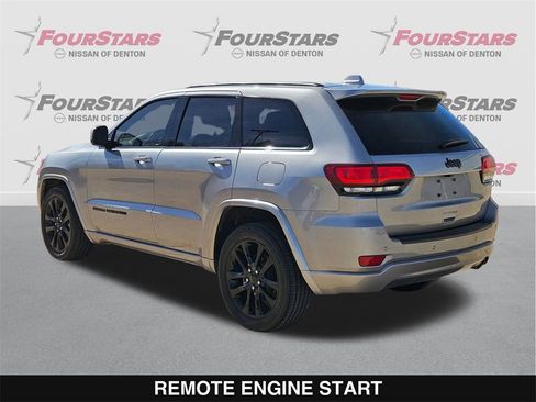 Used 2021 Jeep Grand Cherokee Laredo X image 7