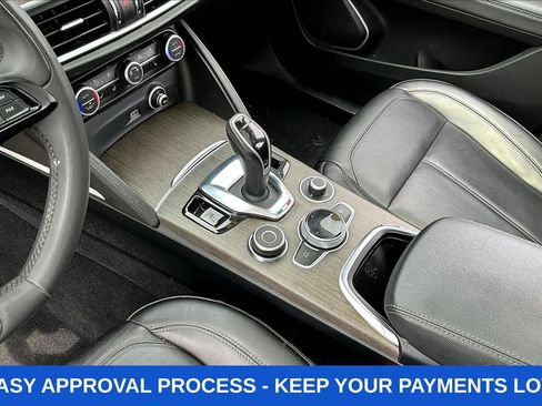 Used 2020 Alfa Romeo Stelvio Ti AWD/4WD image 23