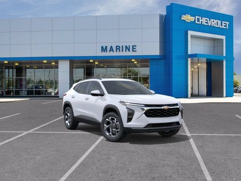 New 2026 Chevrolet Trax LT w/ Sunroof Package FWD image 1