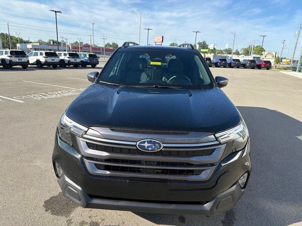 New 2026 Subaru Forester Premium AWD/4WD image 2