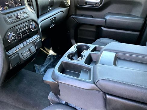 Certified 2023 Chevrolet Silverado 1500 Custom w/ LPO, Dark Essentials Package image 17