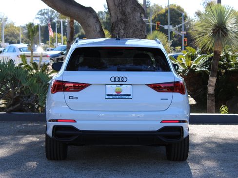 New 2025 Audi Q3 2.0T Premium Plus image 6