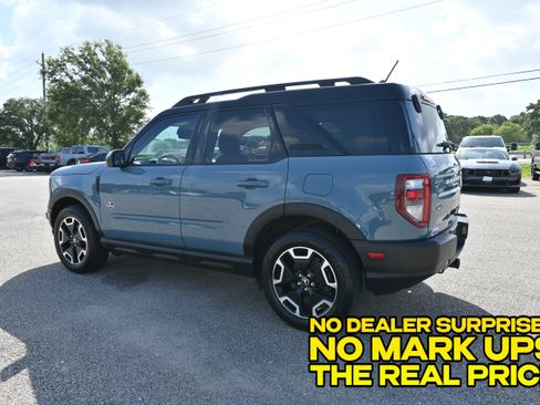 Used 2022 Ford Bronco Sport Outer Banks w/ Tech Package AWD/4WD image 6