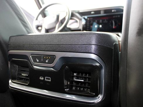 Used 2023 GMC Sierra 1500 Denali Ultimate image 57