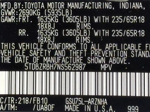 Used 2022 Toyota Highlander LE AWD/4WD image 51