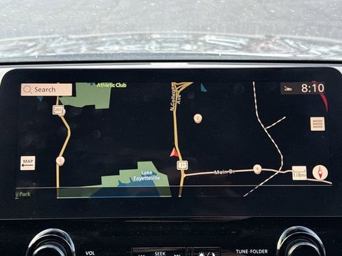 Used 2022 Nissan Armada Platinum w/ Captain's Chairs Package image 11