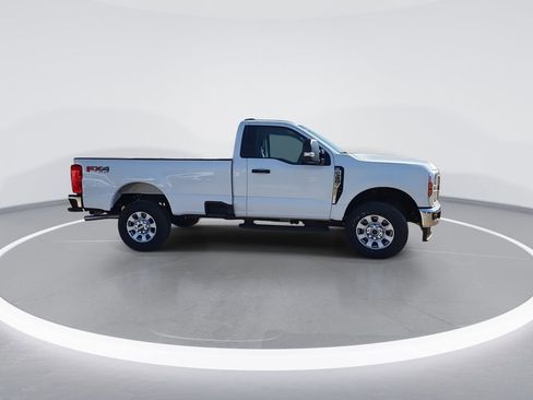 Used 2024 Ford F350 XLT w/ FX4 Off-Road Package image 9