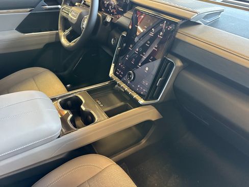 New 2026 GMC Acadia Elevation w/ LPO, All-Weather Package FWD image 16