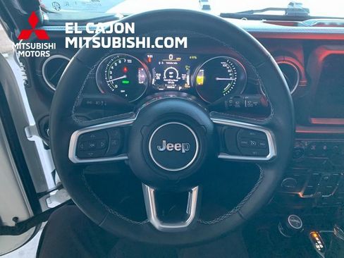 Used 2022 Jeep Wrangler Unlimited Sahara w/ Cold Weather Group image 17