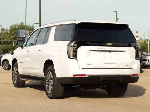 New 2026 Chevrolet Suburban LT w/ Comfort Package AWD/4WD image 5