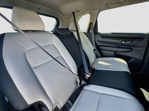 Certified 2023 Honda CR-V EX image 32