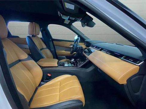 Used 2021 Land Rover Range Rover Velar R-Dynamic HSE image 18