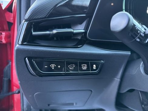 Used 2023 Kia Niro SX image 21