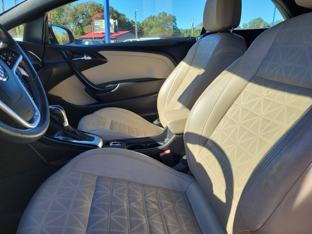 Used 2018 Buick Cascada Premium FWD image 9