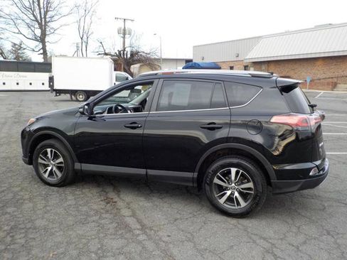 Used 2017 Toyota RAV4 XLE image 3