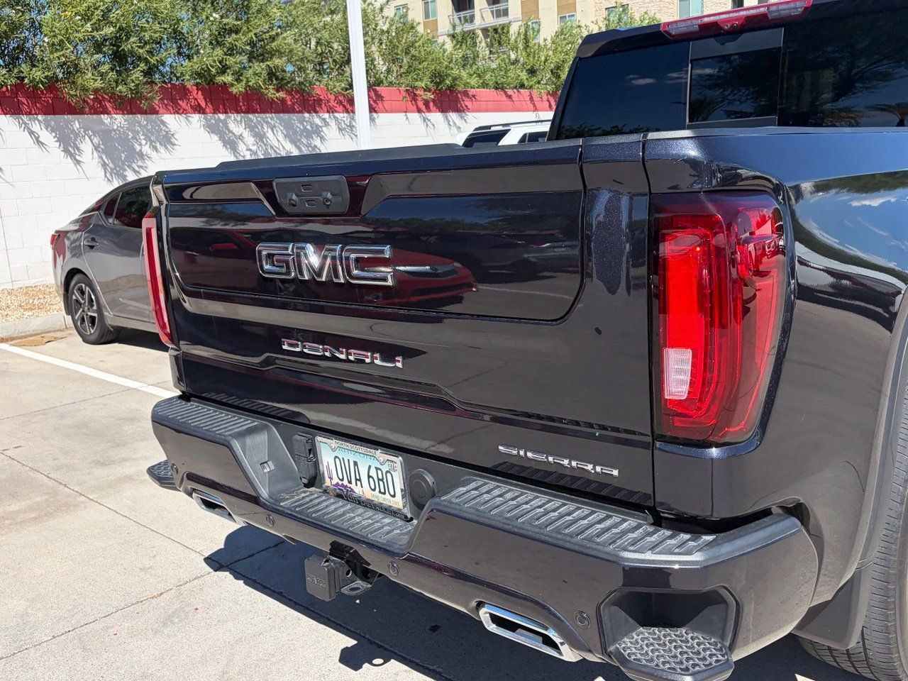 Used 2025 GMC Sierra 1500 Denali Ultimate AWD/4WD image 4