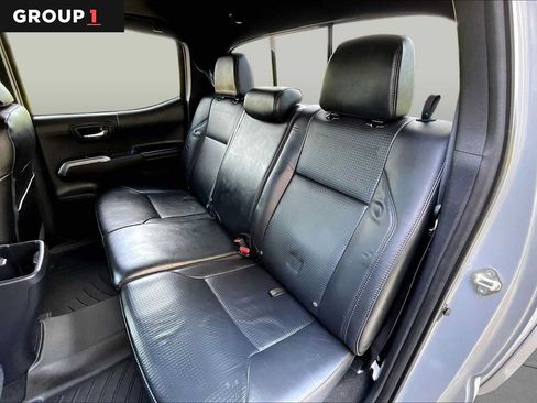 Certified 2018 Toyota Tacoma Limited AWD/4WD image 21
