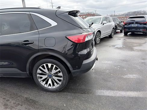 Used 2020 Ford Escape Titanium w/ Titanium Premium Package 2.0 image 6