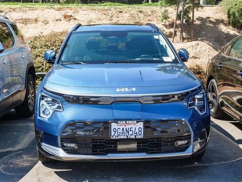 Certified 2023 Kia Niro Wave FWD image 7