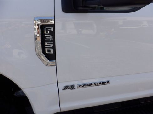 Used 2021 Ford F350 XL w/ Power Equipment Group image 22