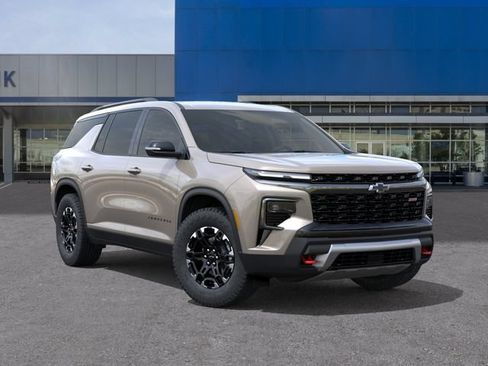 New 2027 Chevrolet Traverse Z71 w/ Driver Confidence Package AWD/4WD image 7