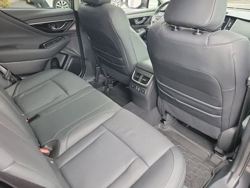 Certified 2025 Subaru Outback Limited w/ Popular Package #2 image 33