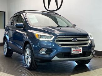 Used 2018 Ford Escape SEL video 2