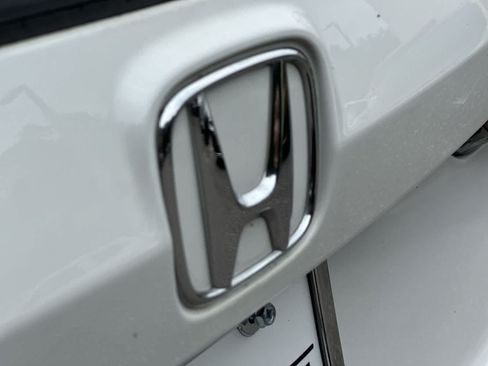Used 2025 Honda CR-V EX image 10