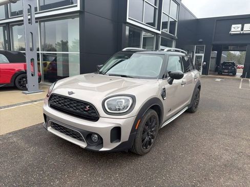 Used 2024 MINI Cooper Countryman S w/ Premium Package image 1