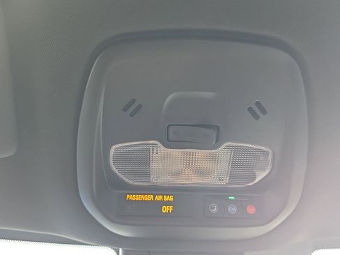 New 2025 Chevrolet Trax RS w/ Driver Confidence Package image 17