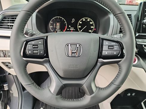 New 2026 Honda Odyssey EX-L image 17