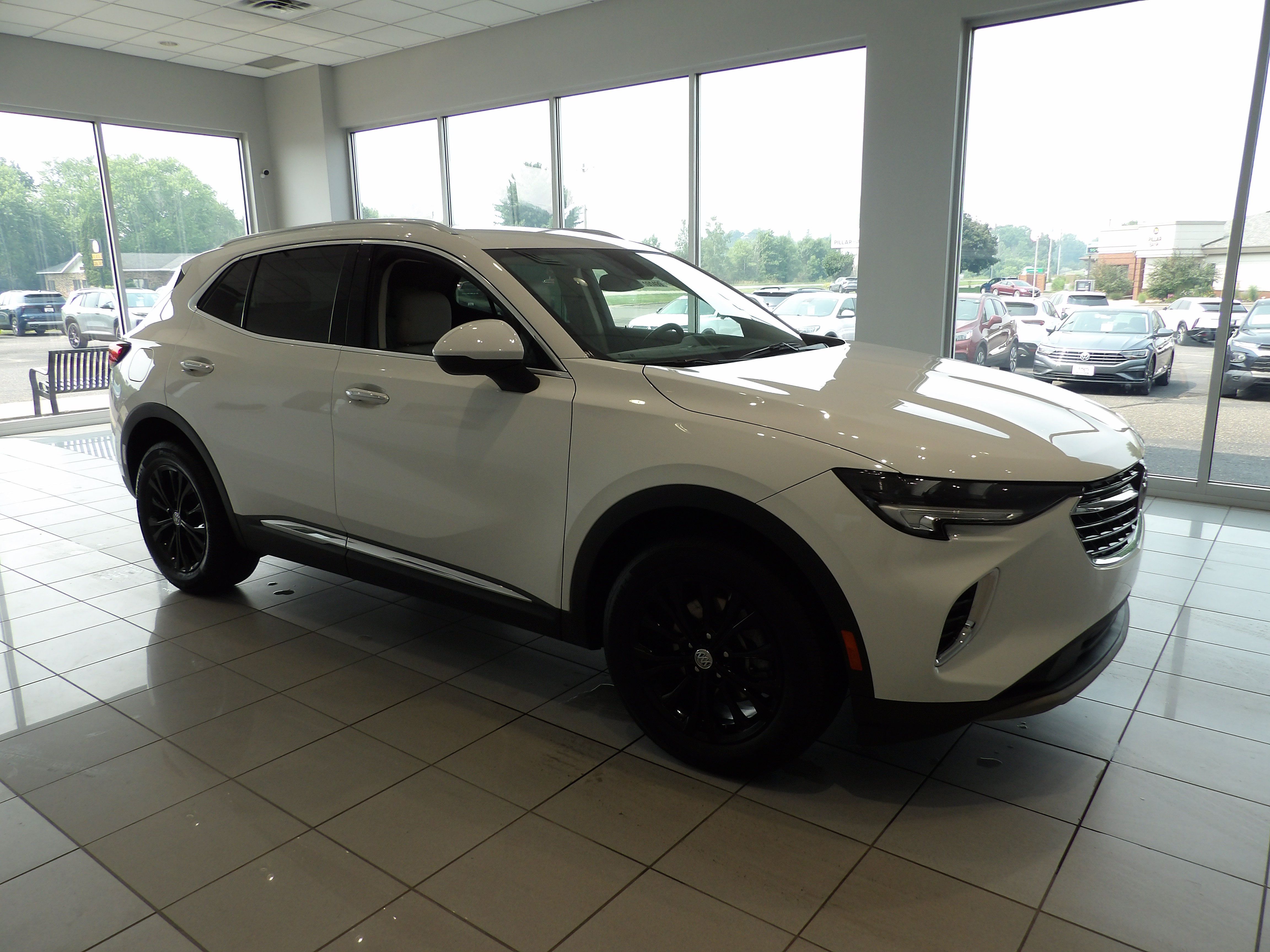 Used 2023 Buick Envision Preferred AWD/4WD image 3
