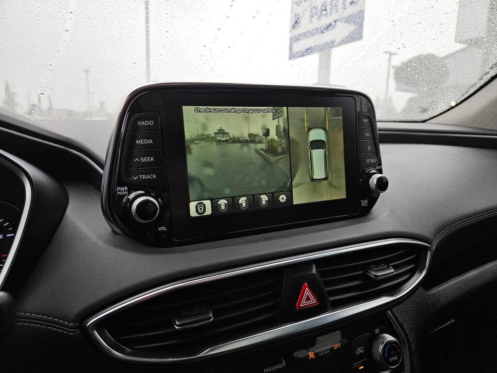 Used 2019 Hyundai Santa Fe AWD image 34
