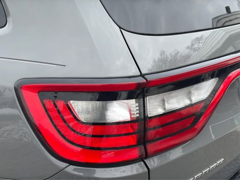 Used 2020 Dodge Durango SXT AWD/4WD image 37