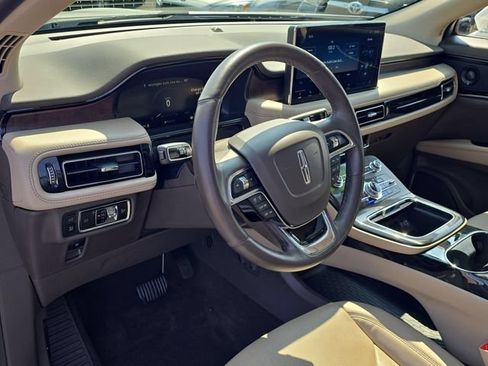 Used 2023 Lincoln Nautilus Reserve w/ Luxury Package AWD/4WD image 8