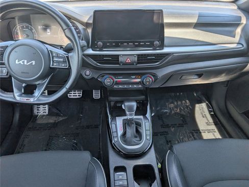 Used 2022 Kia Forte GT-Line w/ GT-Line Technology Package FWD image 17
