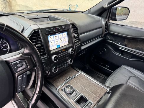 Used 2019 Ford Expedition Max Limited w/ Texas Edition Package RWD image 20